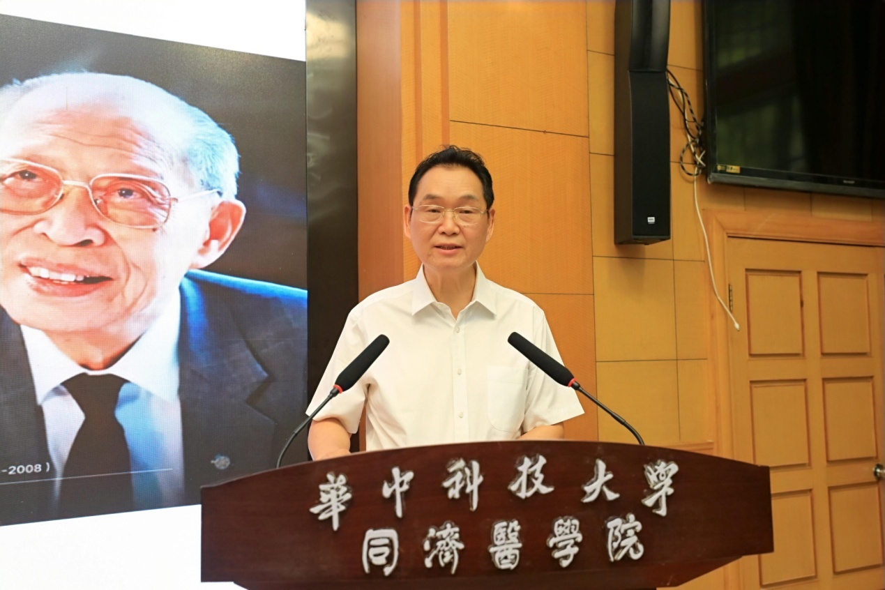 20220614裘法祖獎(jiǎng)學(xué)金頒獎(jiǎng)06.jpg